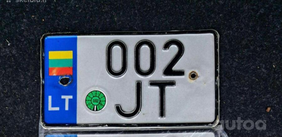 002JT