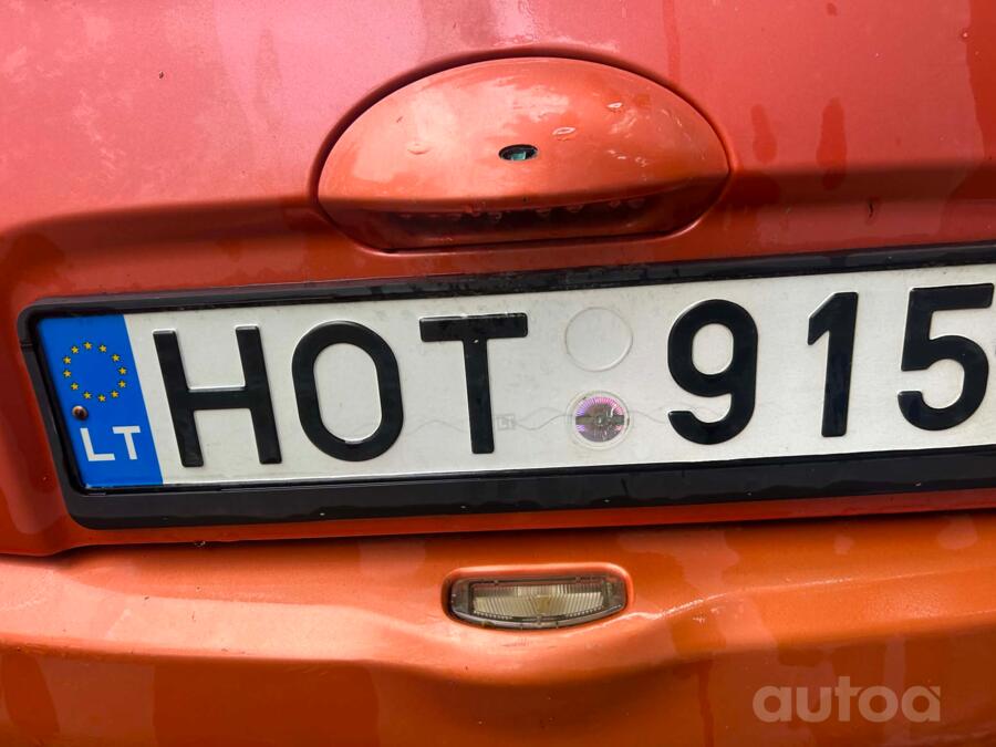 HOT915