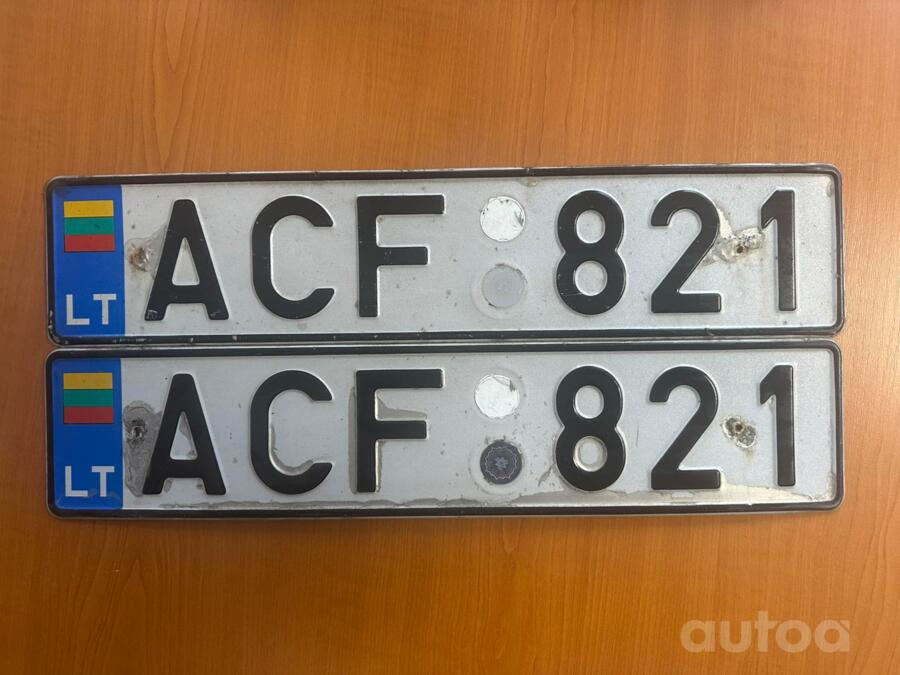 ACF821