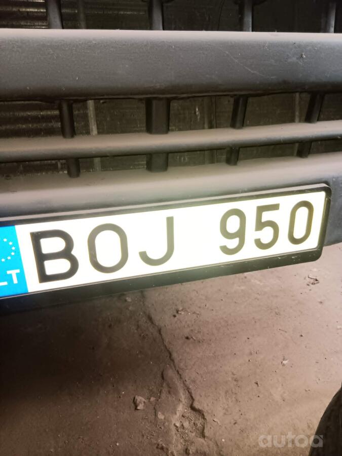 BOJ950