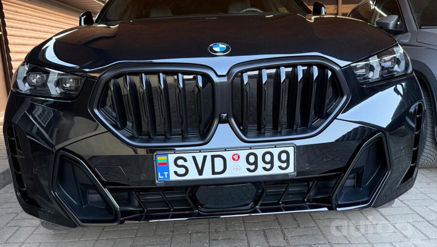 SVD999