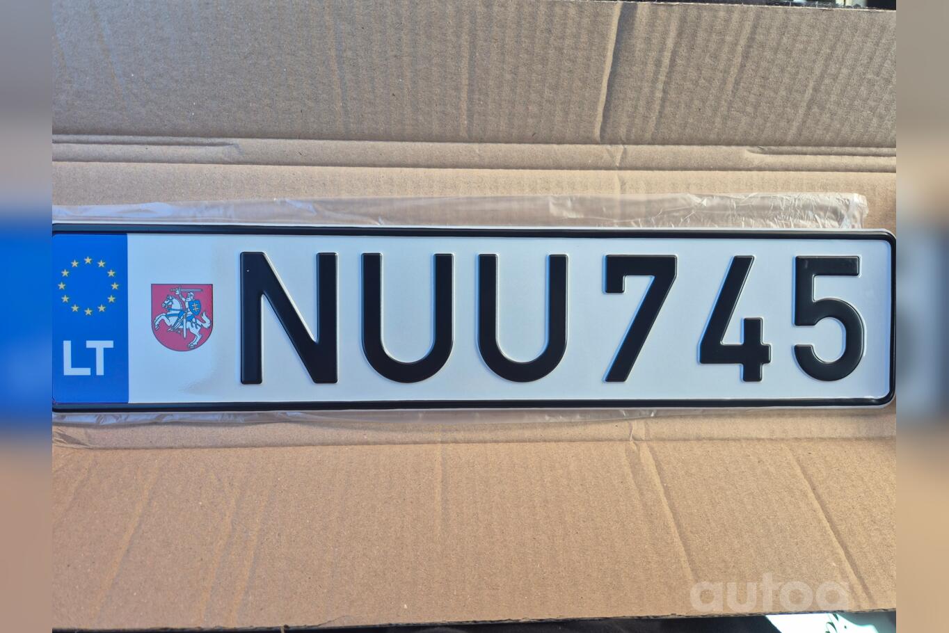 NUU 745