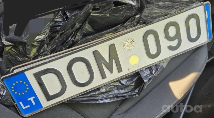 DOM090