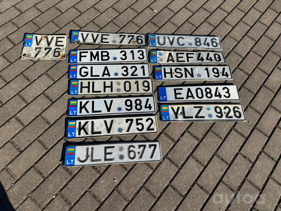 KLV752