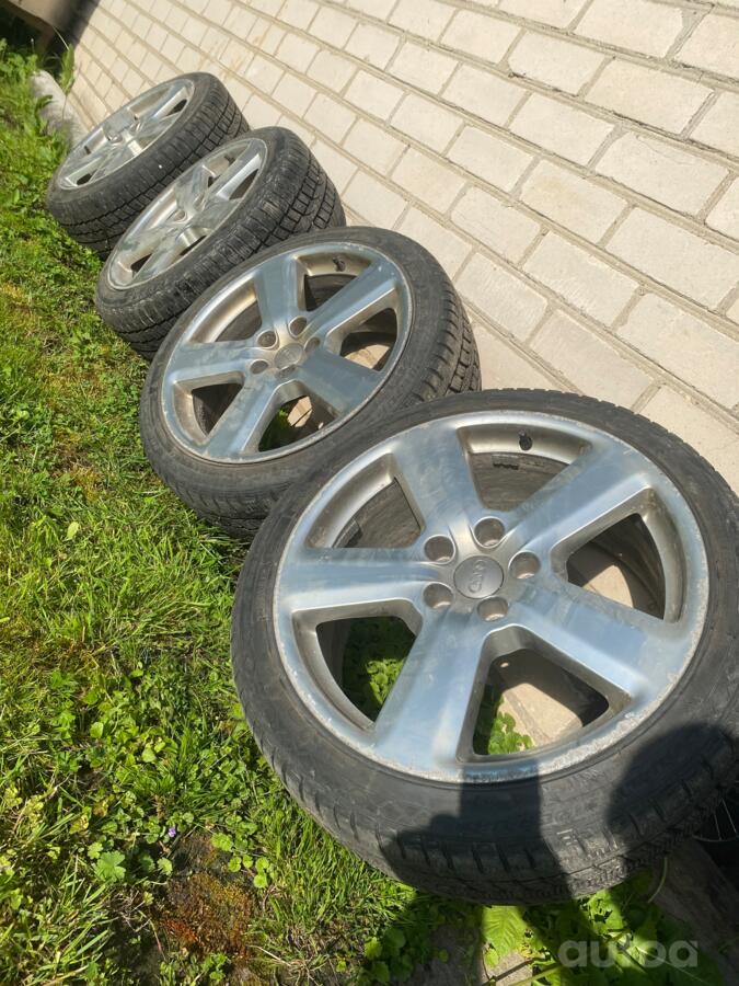 Audi, aliaj ușor
