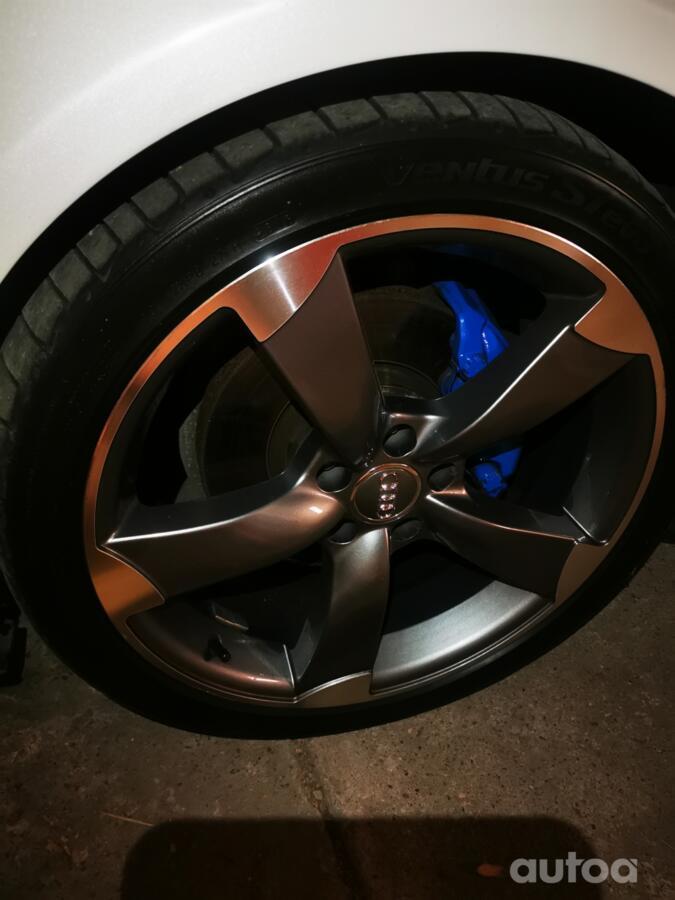 Audi, light alloy