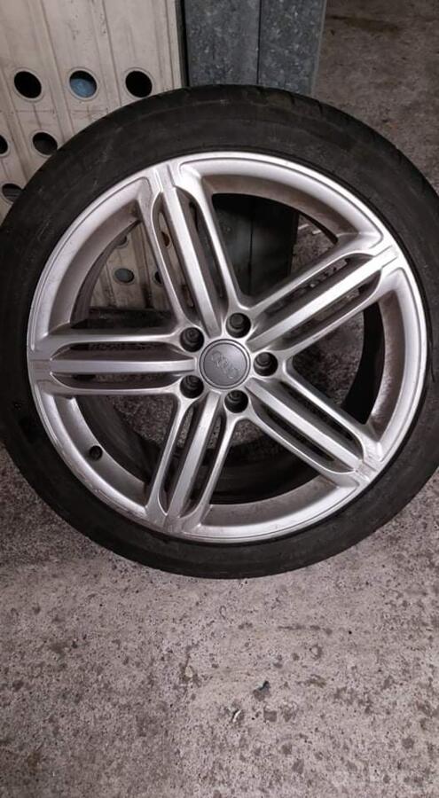 Audi, aliaj ușor