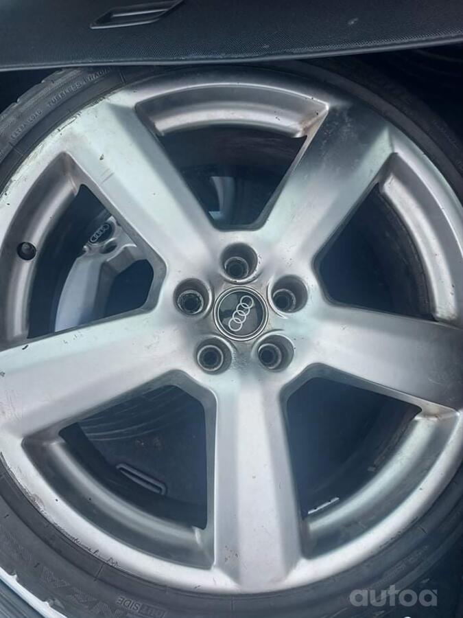 Audi, light alloy