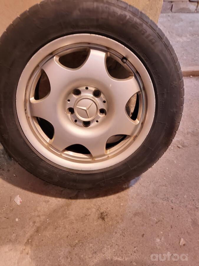 Mercedes, aliaj ușor
