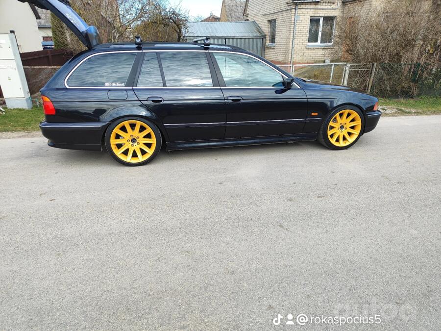 BMW, aliaj ușor
