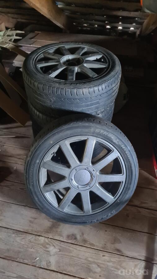 Audi, aliaj ușor