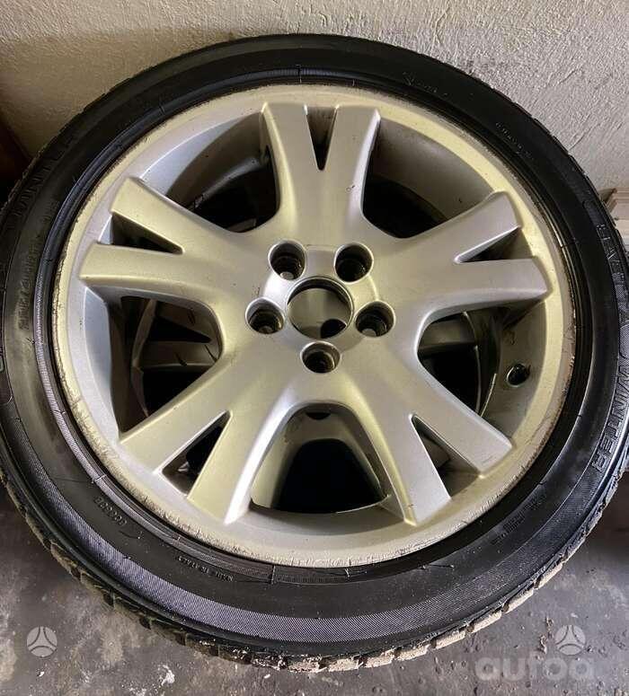 Volvo, aliaj ușor