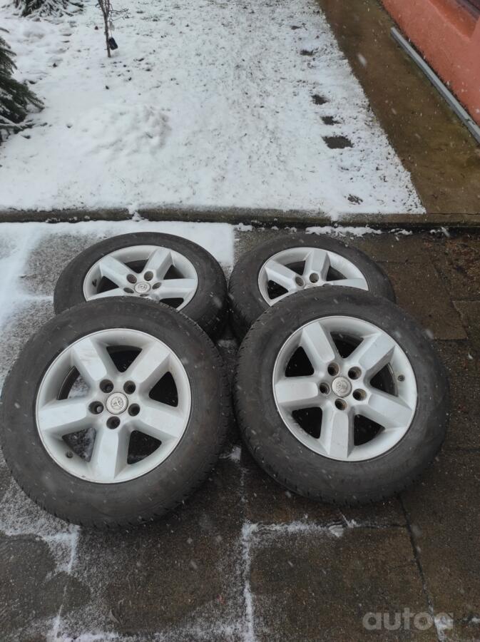Toyota, aliaj ușor