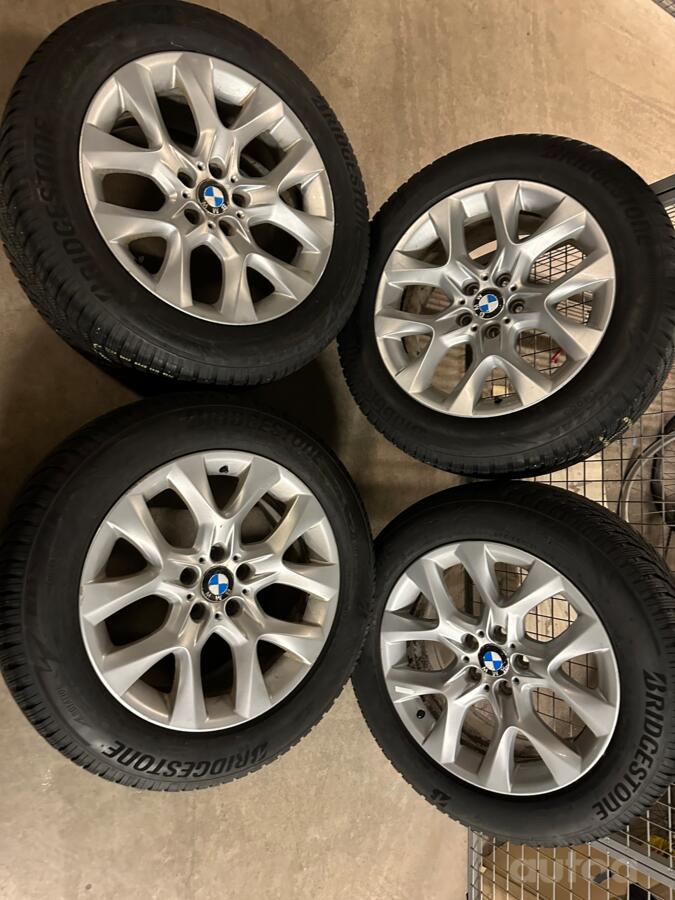 BMW X5, aliaj ușor