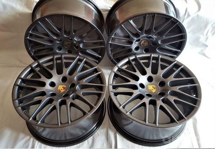 Porsche, light alloy