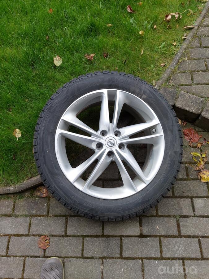 Nissan, light alloy