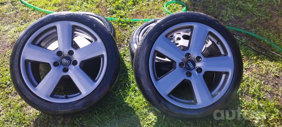 Audi, aliaj ușor