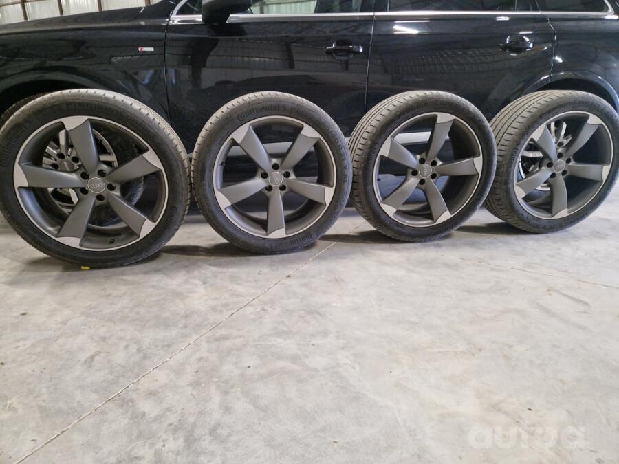 Audi, aliaj ușor