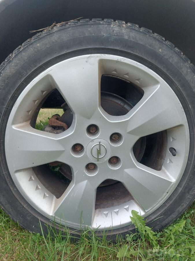 Opel, aliaj ușor