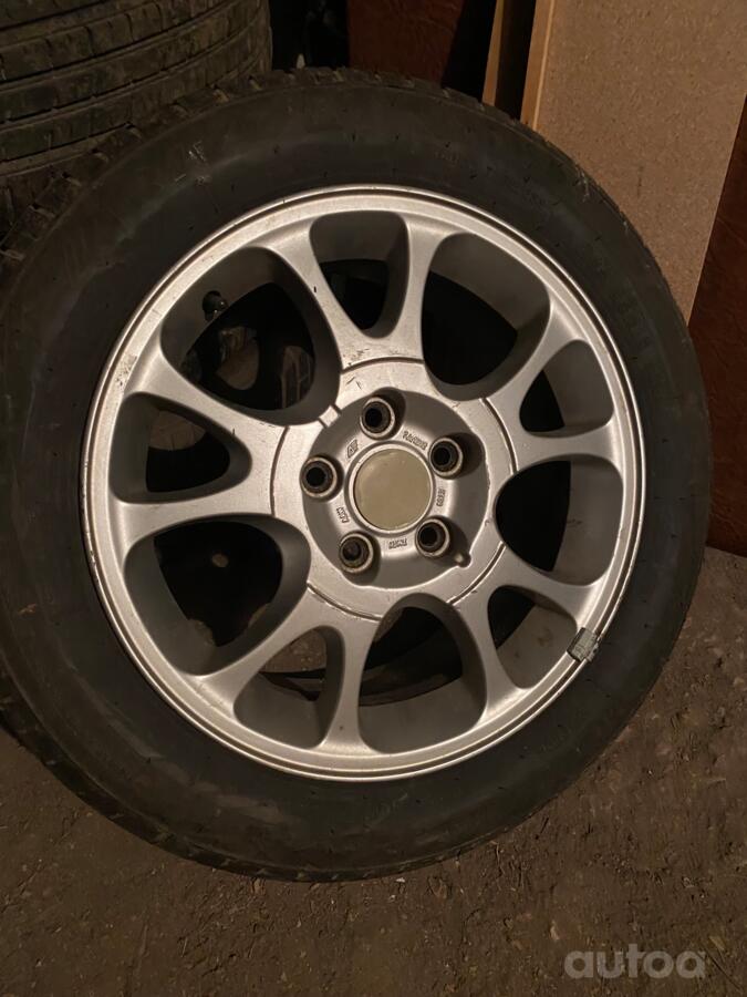 Ford S-Max, aliaj ușor
