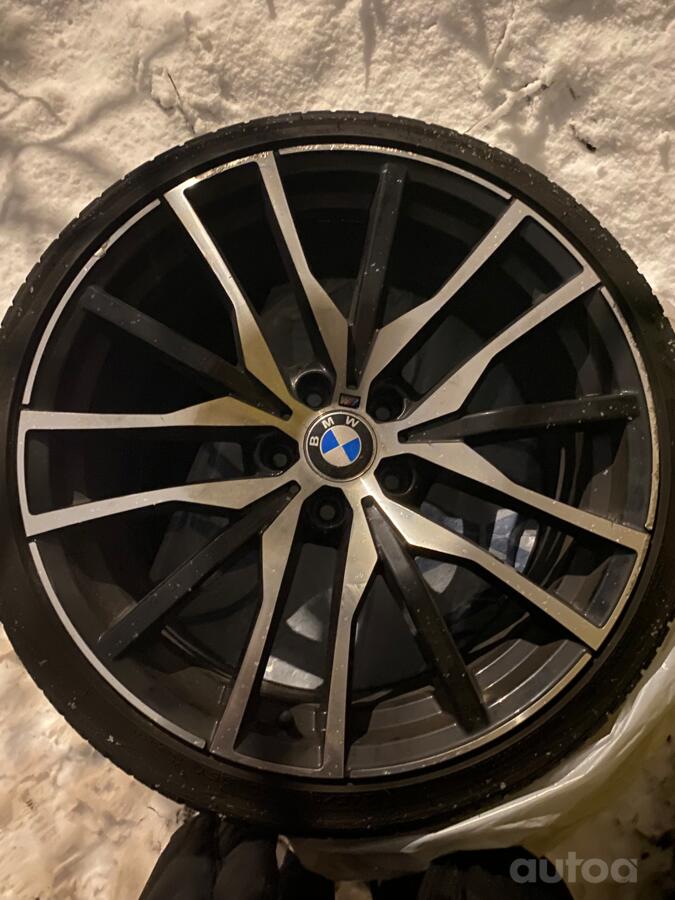 BMW, aliaj ușor
