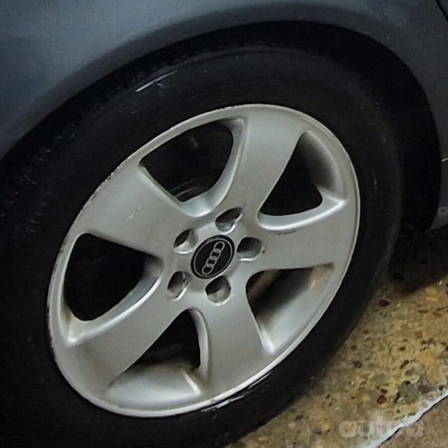 Audi, aliaj ușor