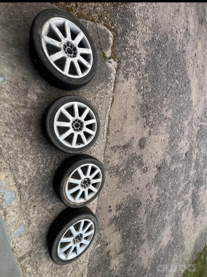 Audi, aliaj ușor