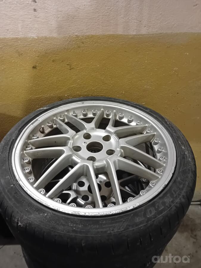 Giacuzzo, aliaj ușor
