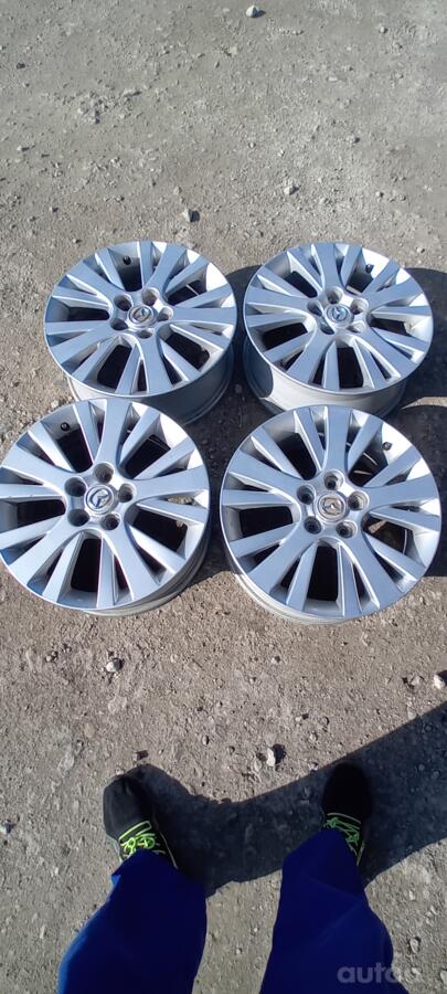 Mazda, light alloy
