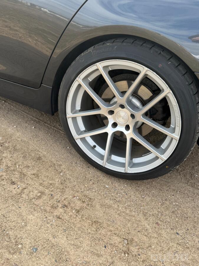 Avant Garde, light alloy