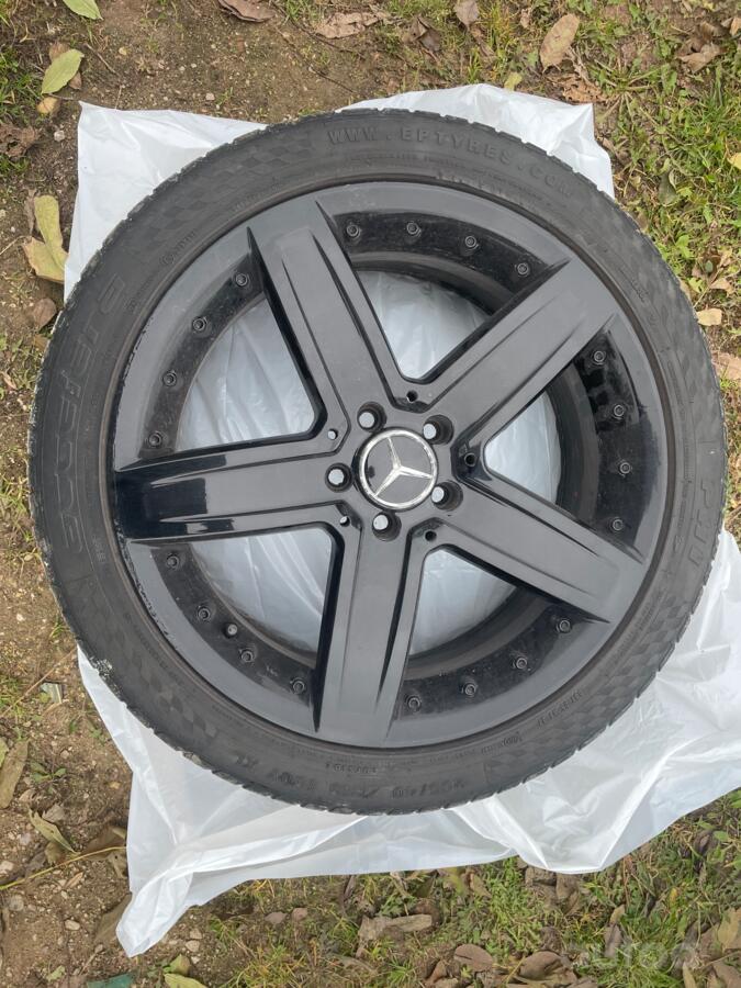 Mercedes, light alloy