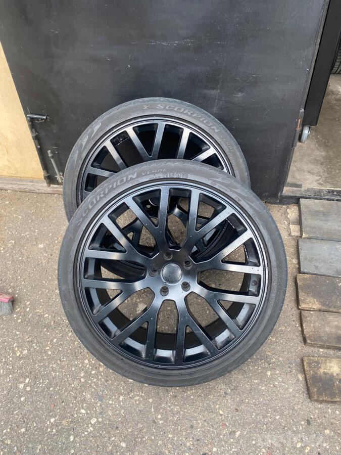 TSW DONINGTON, aliaj ușor