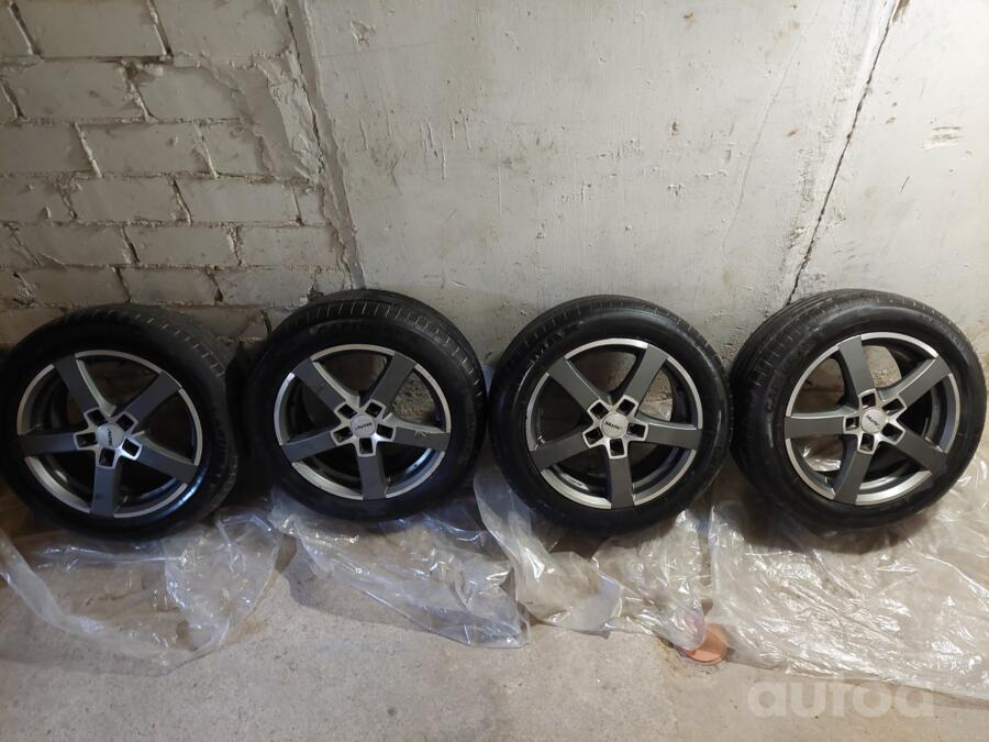 Autec, aliaj ușor