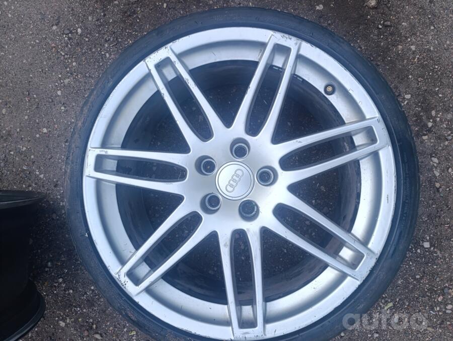Audi, aliaj ușor