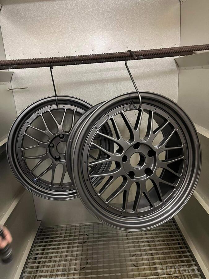 Bmw, light alloy