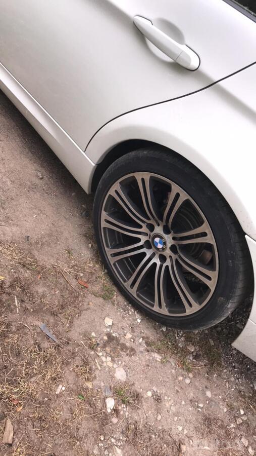Bmw, light alloy