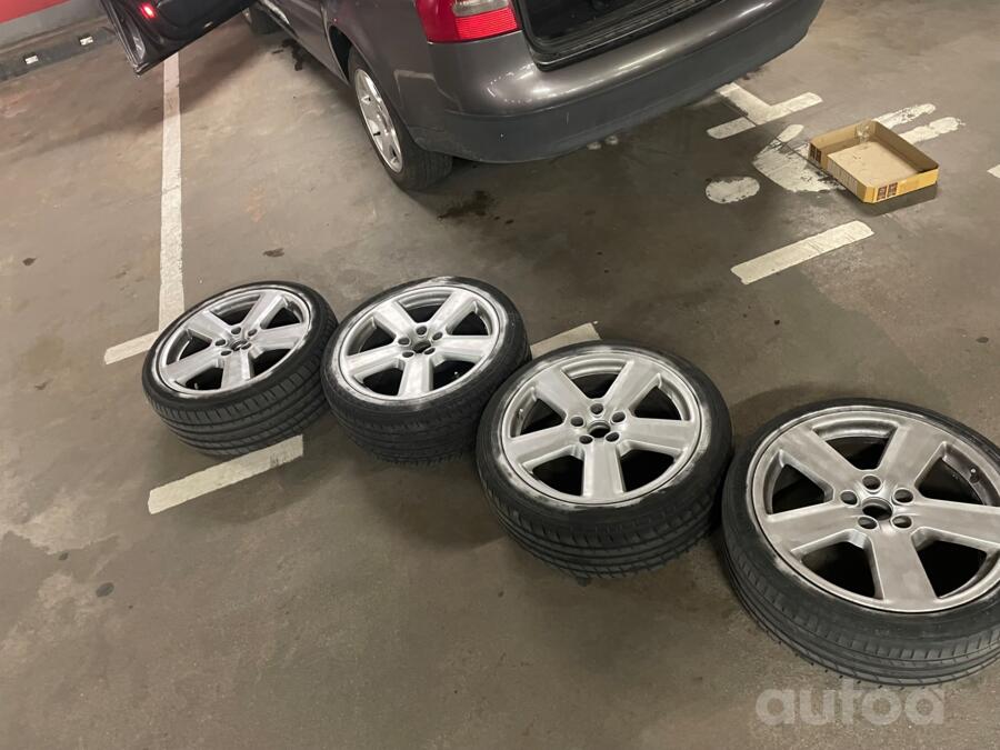 Audi, aliaj ușor