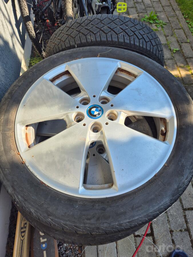 BMW, aliaj ușor