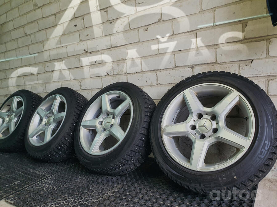 Mercedes, aliaj ușor