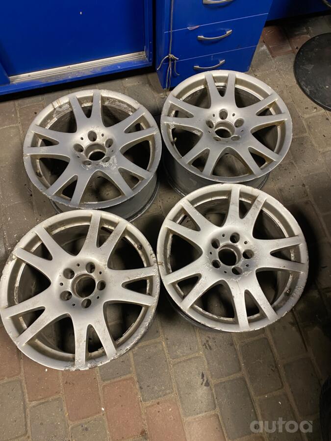 Mercedes Benz, light alloy