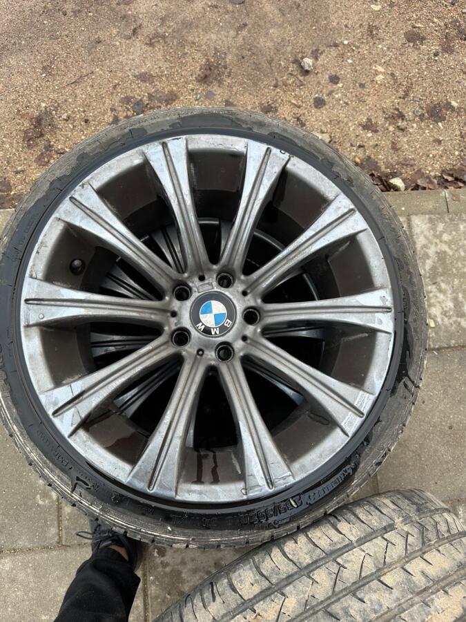 BMW, aliaj ușor