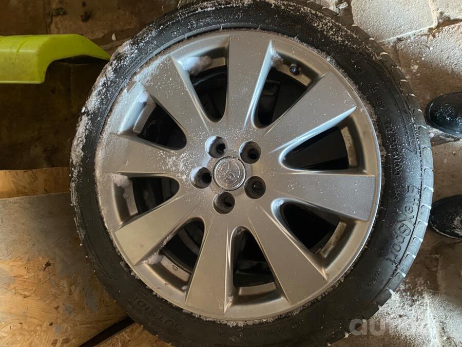 Toyota, light alloy