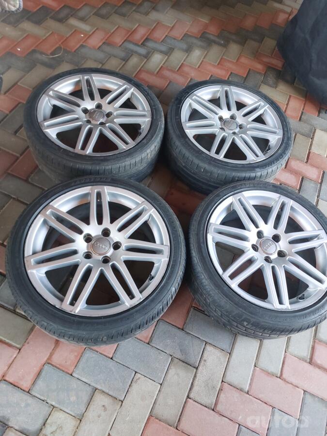 Audi, light alloy