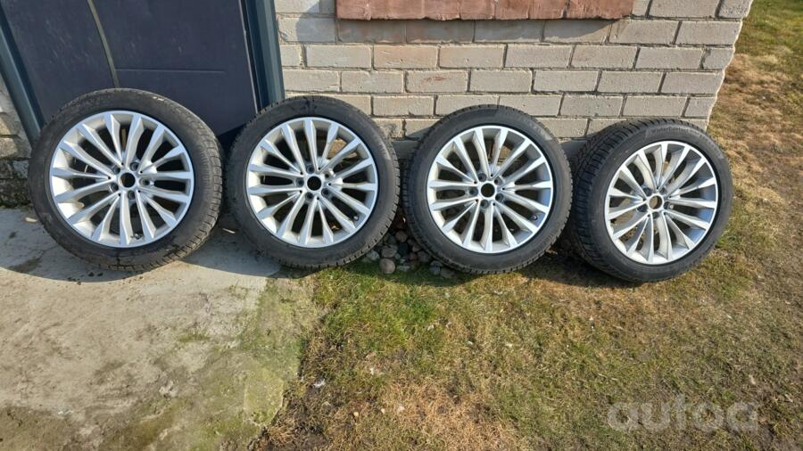 Bmw, light alloy