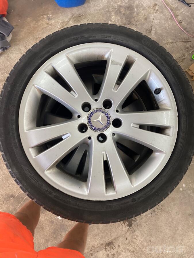 Mercedes Benz, light alloy