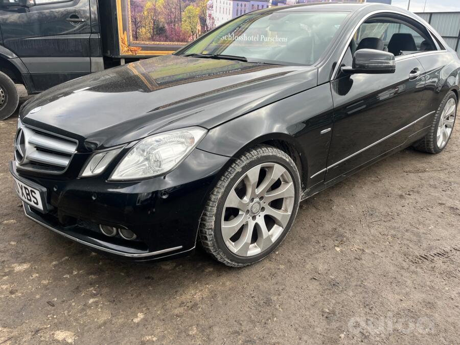Mercedes, light alloy