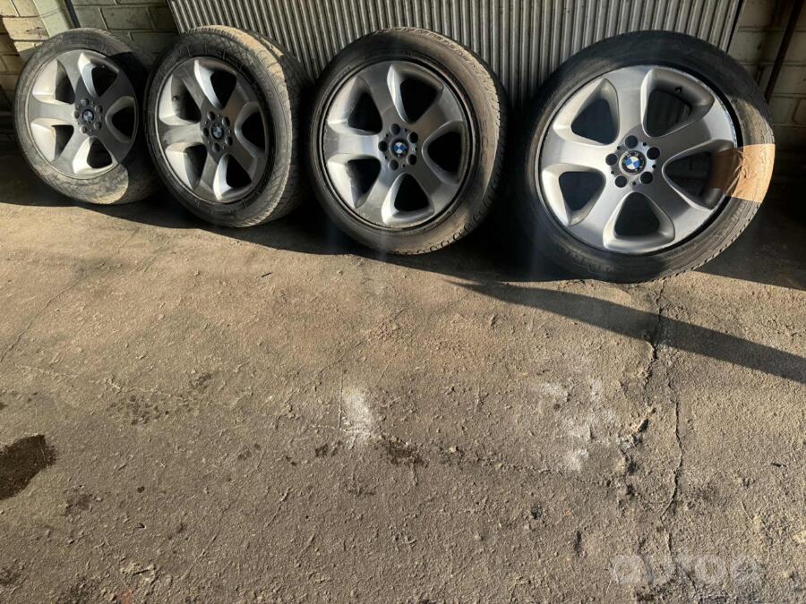 Bmw, light alloy