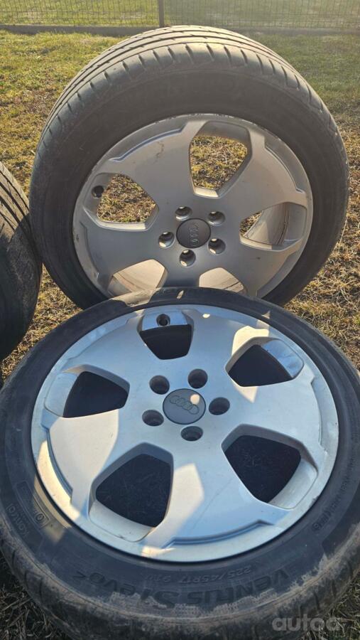 Audi, light alloy