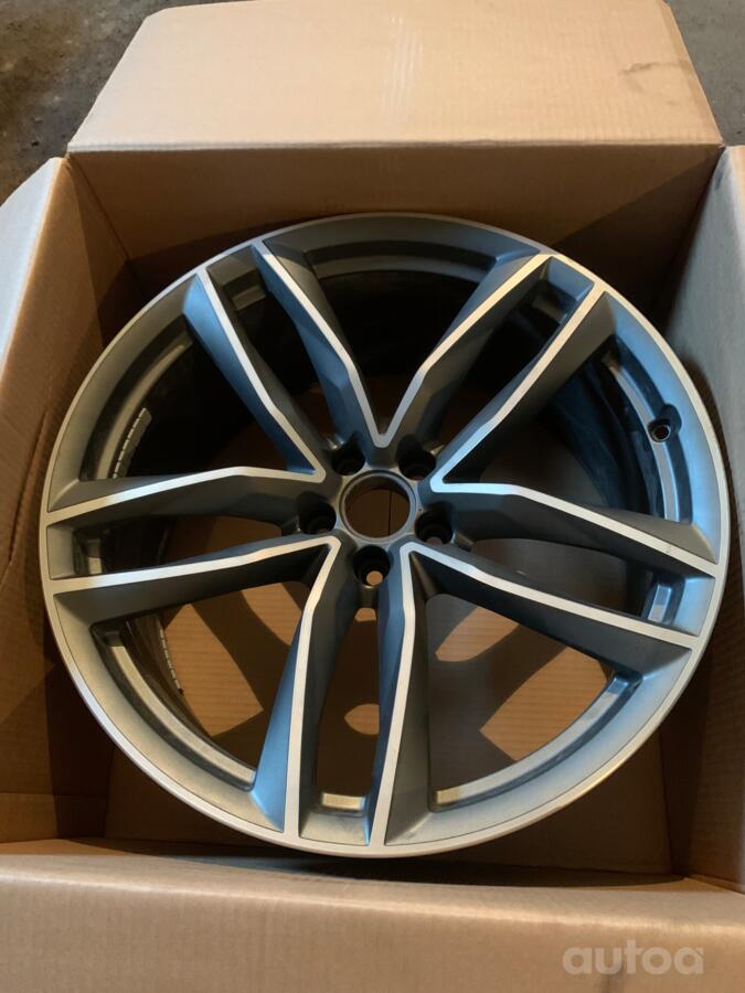Audi, light alloy