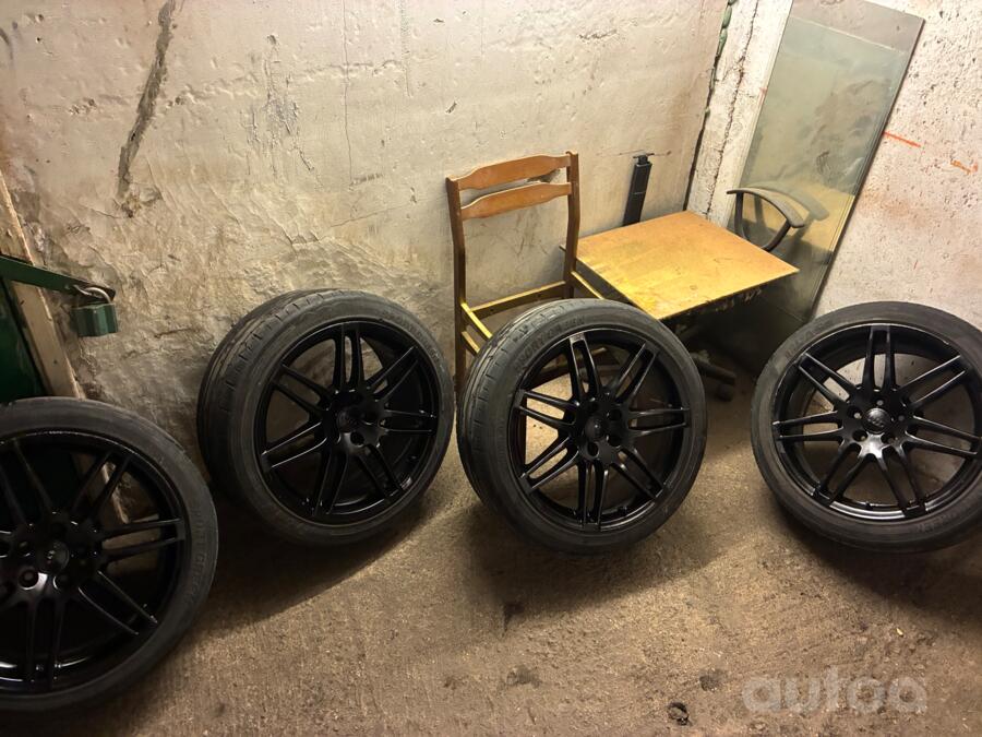 Audi, aliaj ușor